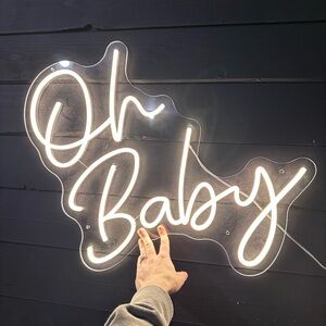 White Neon 'Oh Baby' Sign